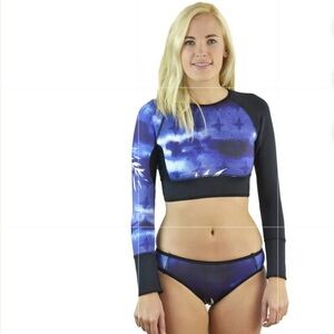 NWT Rash guard
